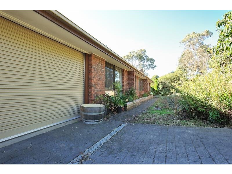 7 Waddell Road, Drouin VIC 3818