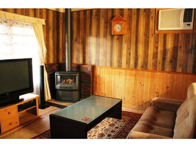 2 Beswick Street, Garfield VIC 3814