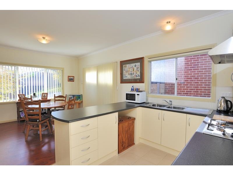 4/34 Longwarry Road, Drouin VIC 3818