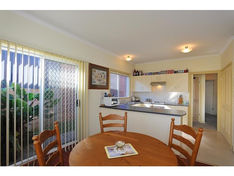4/34 Longwarry Road, Drouin VIC 3818