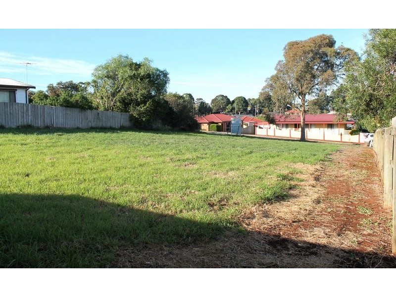 31 Wade Street, Drouin VIC 3818