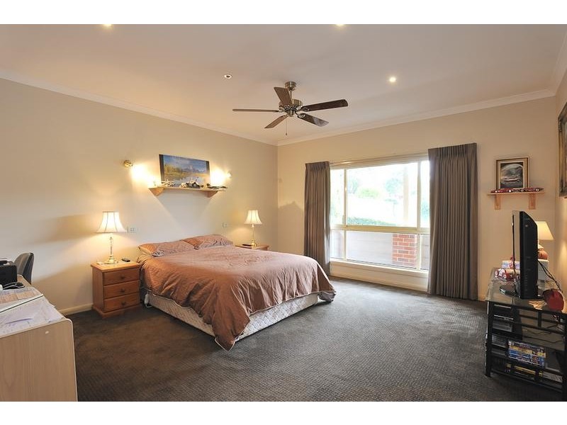 22 Alcorn Street, Drouin VIC 3818