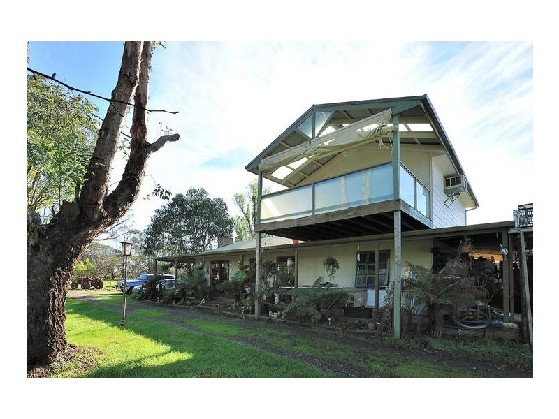 12 Newell Road, Longwarry VIC 3816