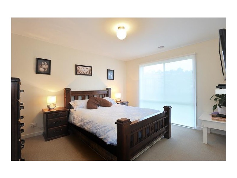 4 Wordsworth Court, Drouin VIC 3818