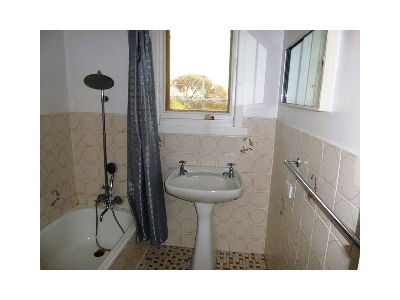 2/89 Nyora-Poowong Road, Poowong VIC 3988