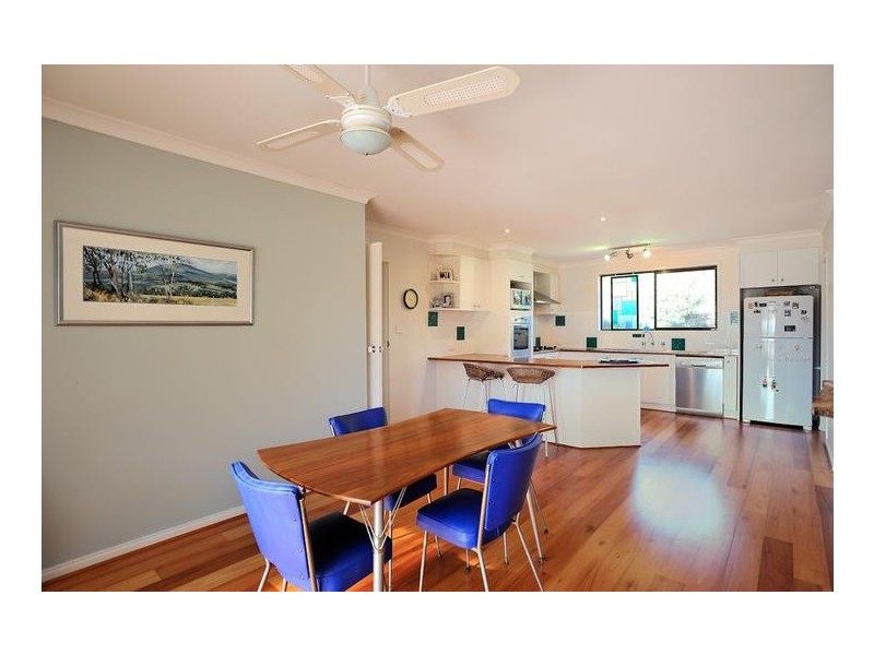 2 Karrala Court, Drouin VIC 3818