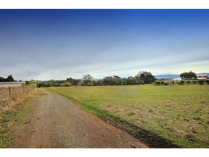 922 Princes Way, Drouin VIC 3818