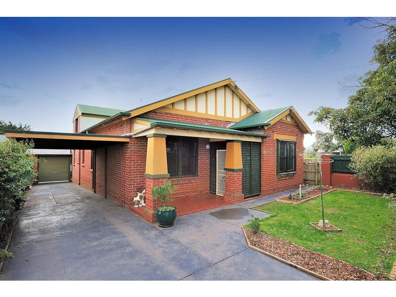 5 Main South Road, Drouin VIC 3818