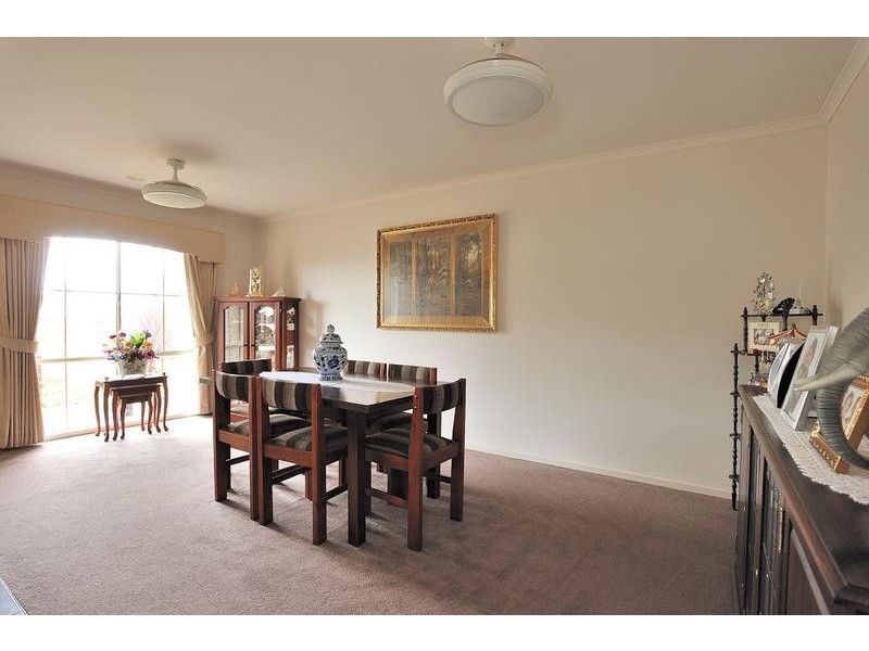 103 McNeilly Road, Drouin VIC 3818