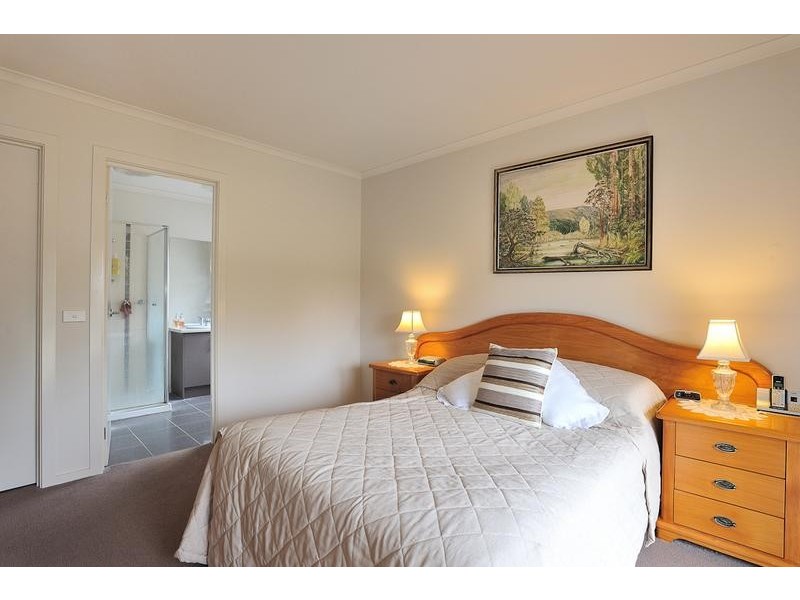 103 McNeilly Road, Drouin VIC 3818