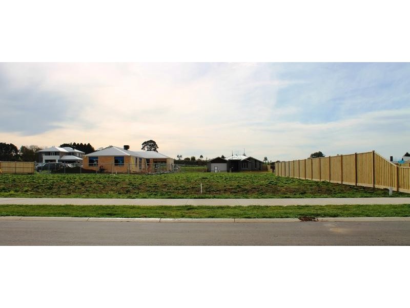 Lot 161 Twin Ranges Drive, Warragul VIC 3820