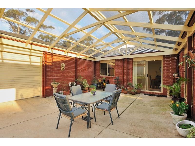 323 Settlement Road, Drouin VIC 3818