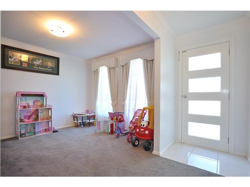 76 Denham Road, Koo Wee Rup VIC 3981