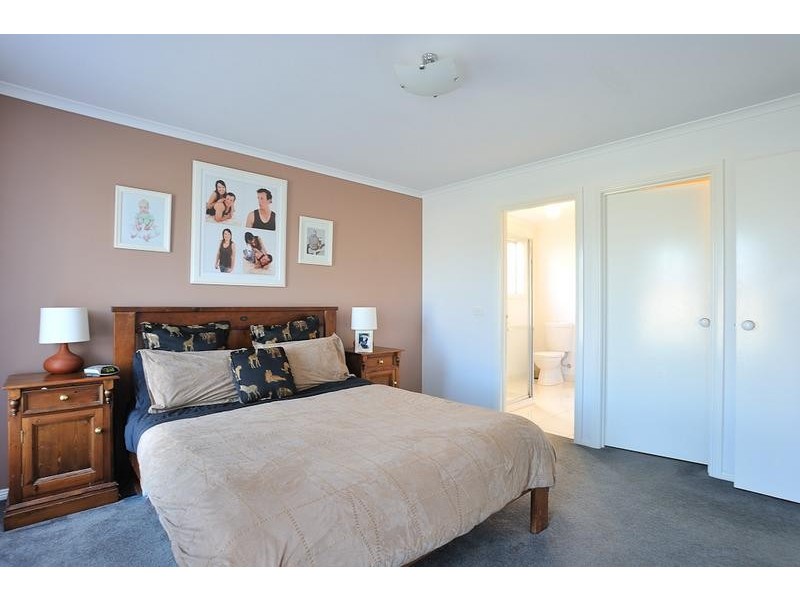 76 Denham Road, Koo Wee Rup VIC 3981