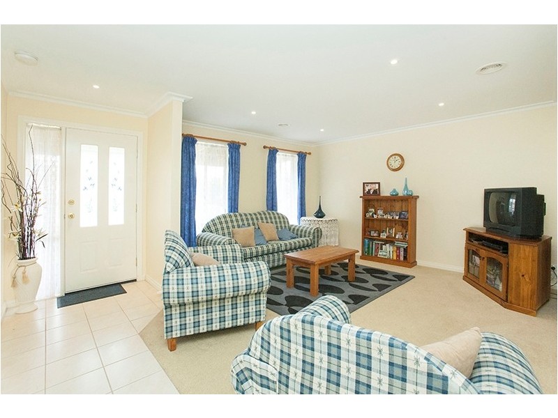 46 Cook Street, Drouin VIC 3818
