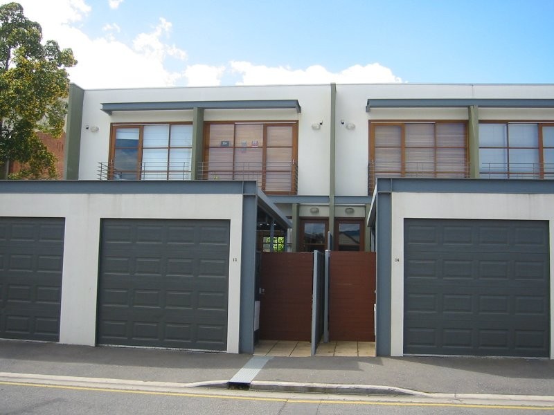 12 Pope Street, Adelaide SA 5000