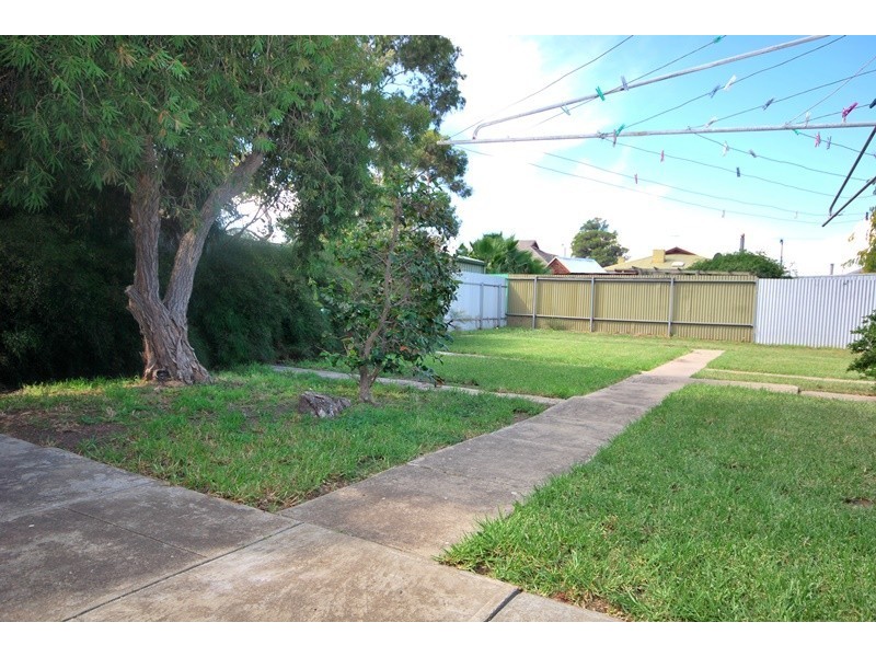 9 Airport Road, Brooklyn Park SA 5032