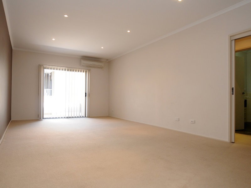 4/29 Main Street, Mawson Lakes SA 5095