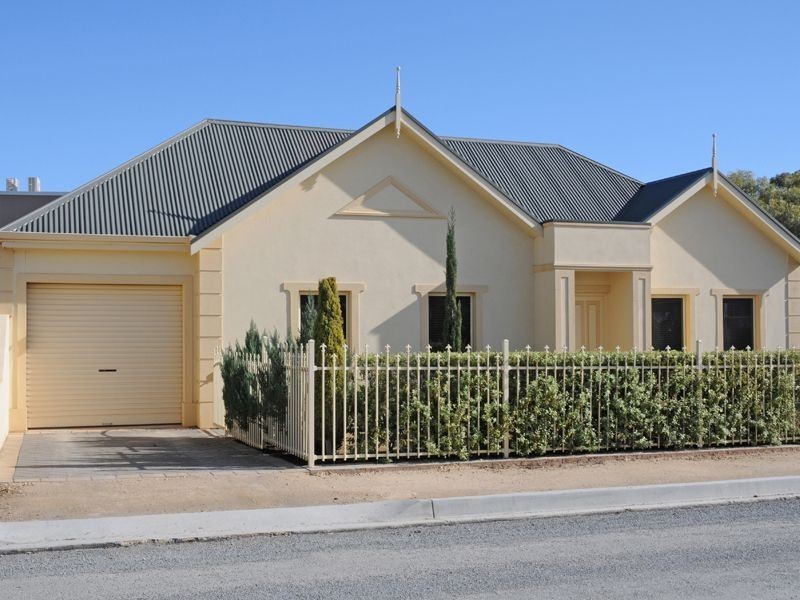 38 Davies Avenue, Tranmere SA 5073