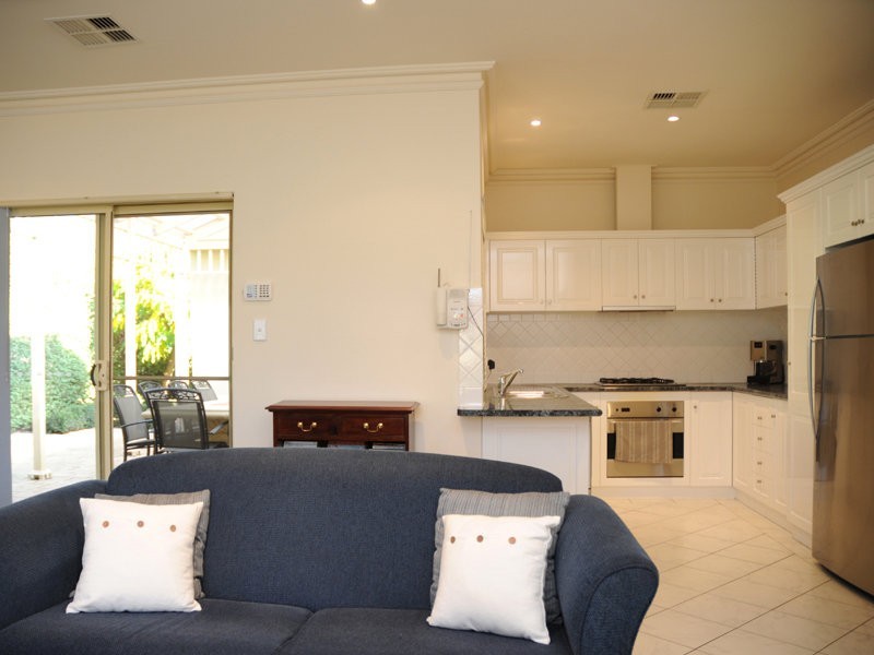 38 Davies Avenue, Tranmere SA 5073