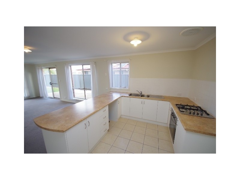 34 Wattlebird Drive, Burton SA 5110