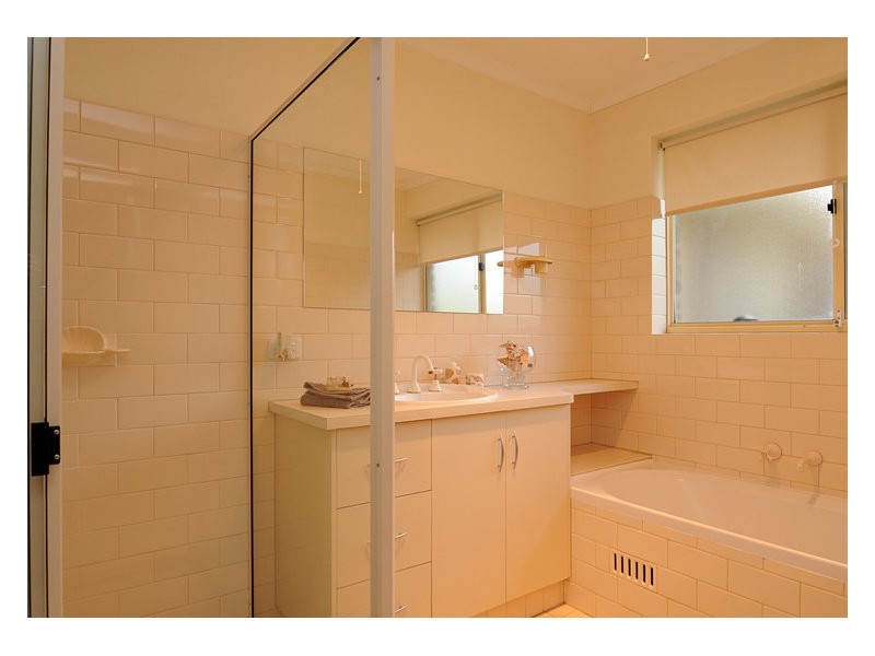 2A Taylor Terrace, Rosslyn Park SA 5072