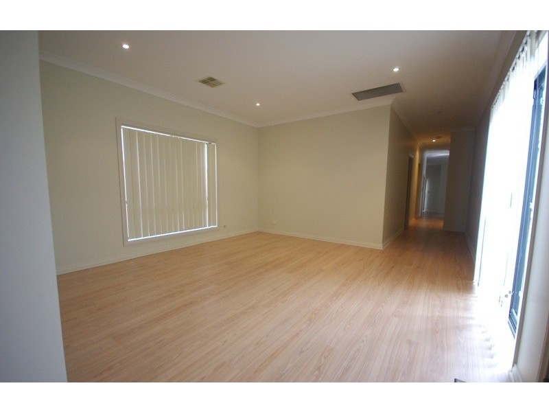 8A Homes Avenue, Magill SA 5072