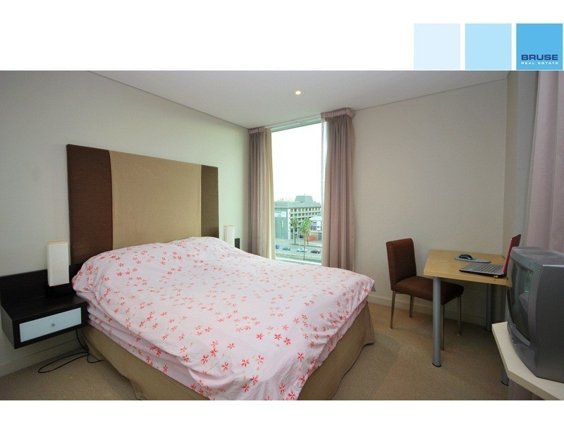 812/91 – 96 North Terrace, Adelaide SA 5000