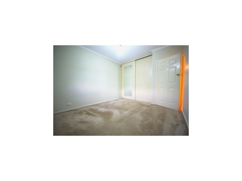 4 Lancaster Avenue, Valley View SA 5093
