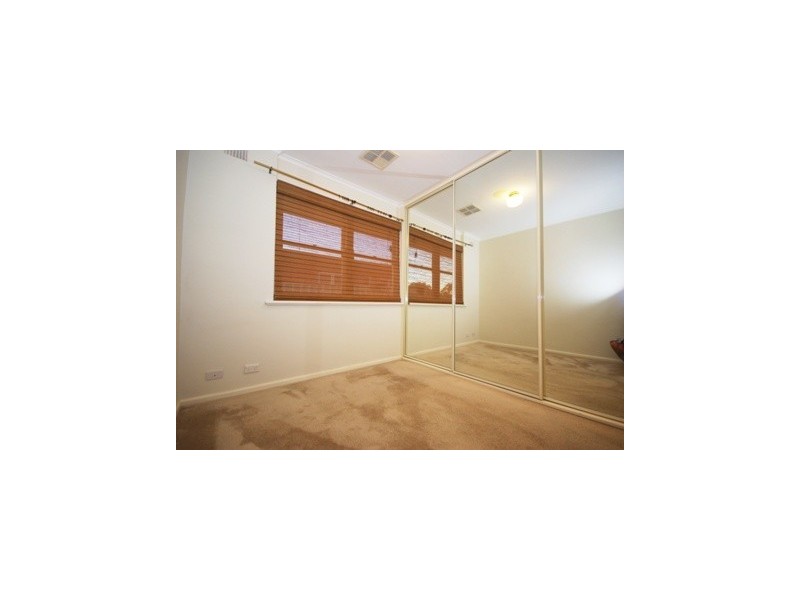 4 Lancaster Avenue, Valley View SA 5093