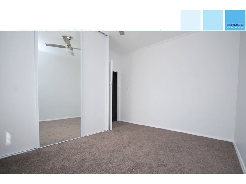 4/4 Grove Avenue, Everard Park SA 5035
