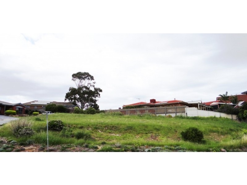 100 Perry Barr Road, Hallett Cove SA 5158