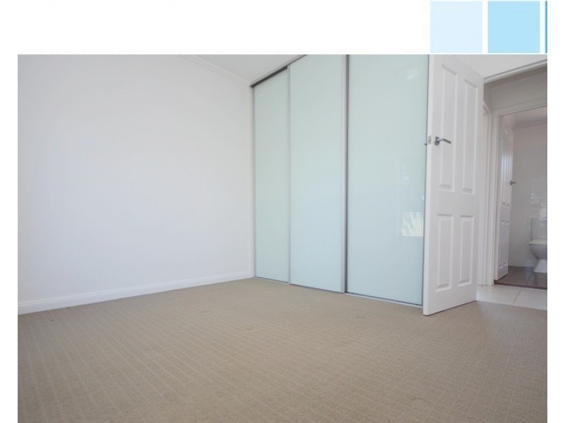 2/4 Grove Avenue, Everard Park SA 5035