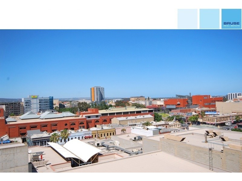 1401/102 – 105 North Terrace, Adelaide SA 5000