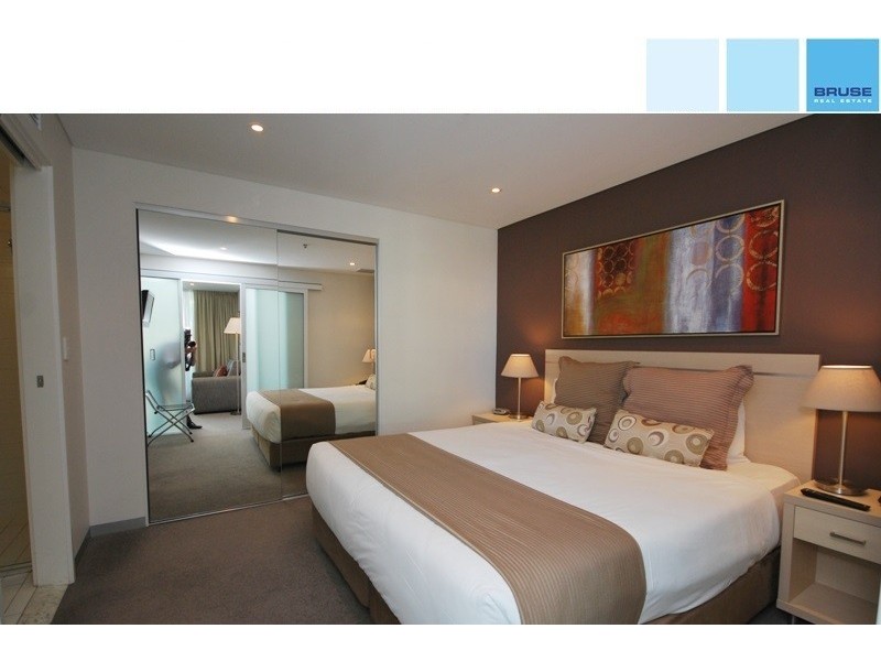 1401/102 – 105 North Terrace, Adelaide SA 5000