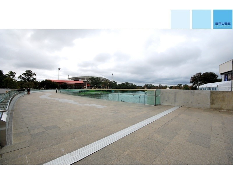 503/102 – 105 North Terrace, Adelaide SA 5000