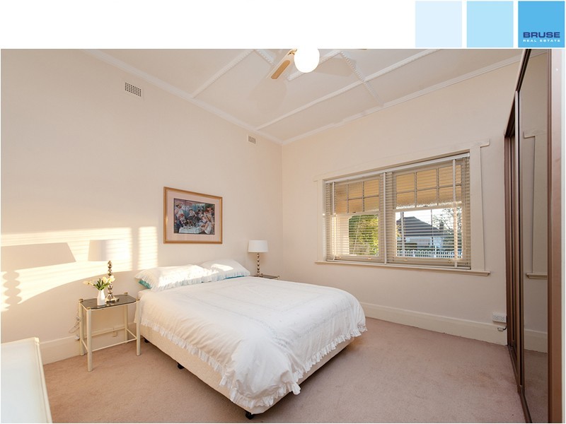30 Birkinshaw Avenue, Tranmere SA 5073
