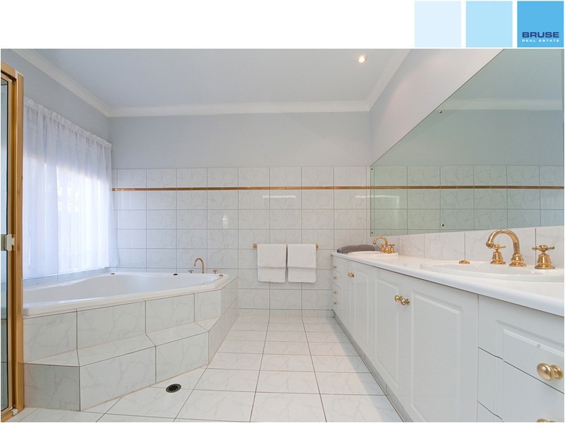 3 Skylark Close, Flagstaff Hill SA 5159