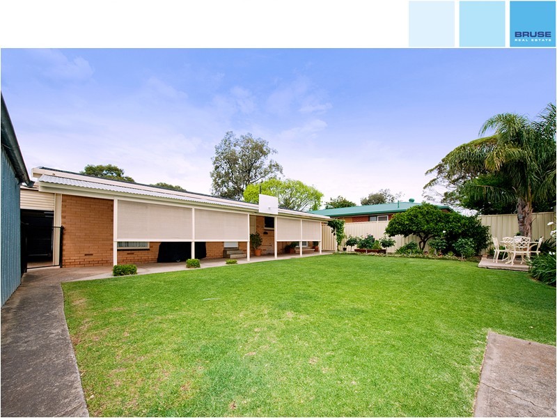 2 Chatswood Grove, Newton SA 5074
