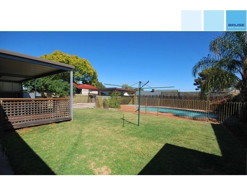 16 Mettika Avenue, Ingle Farm SA 5098