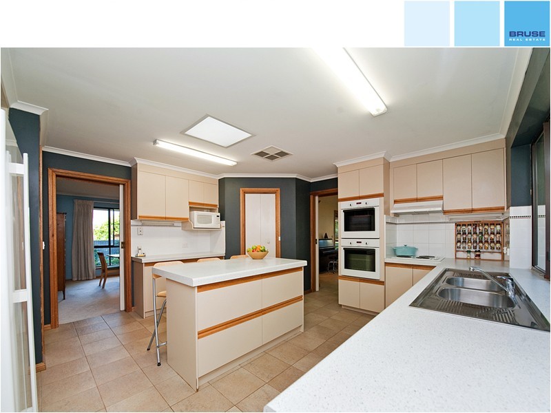 21 Selbourne Avenue, Rostrevor SA 5073