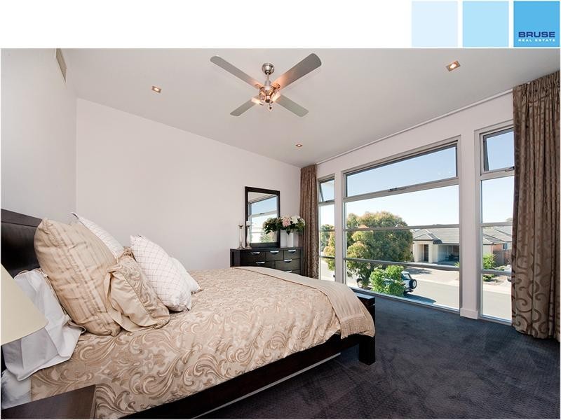 27 Bonython Way, Craigburn Farm SA 5051