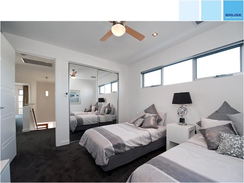 27 Bonython Way, Craigburn Farm SA 5051