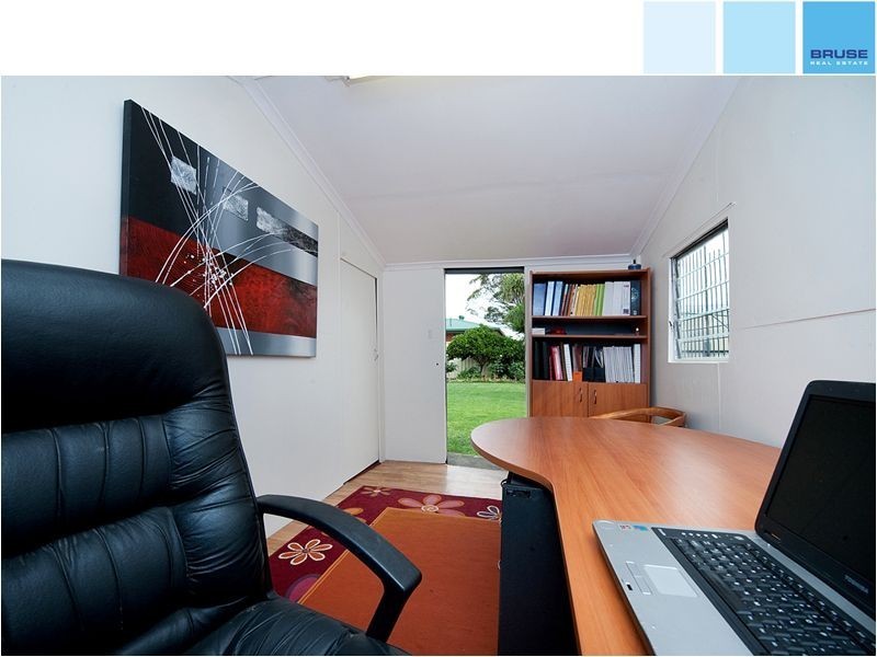 2 Chatswood Grove, Newton SA 5074