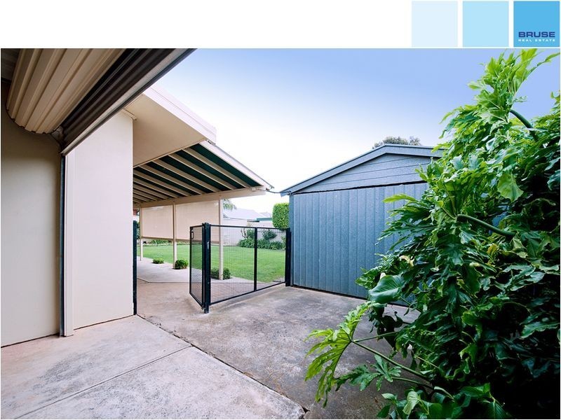 2 Chatswood Grove, Newton SA 5074