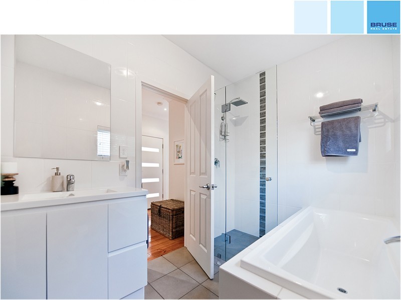 4 Eucla Avenue, Warradale SA 5046