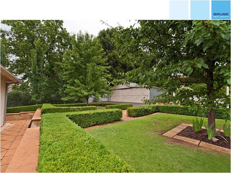 101 Mt Barker Road, Hahndorf SA 5245