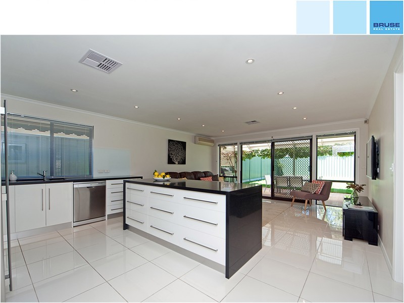 18 Birnie Avenue, Kensington Park SA 5068