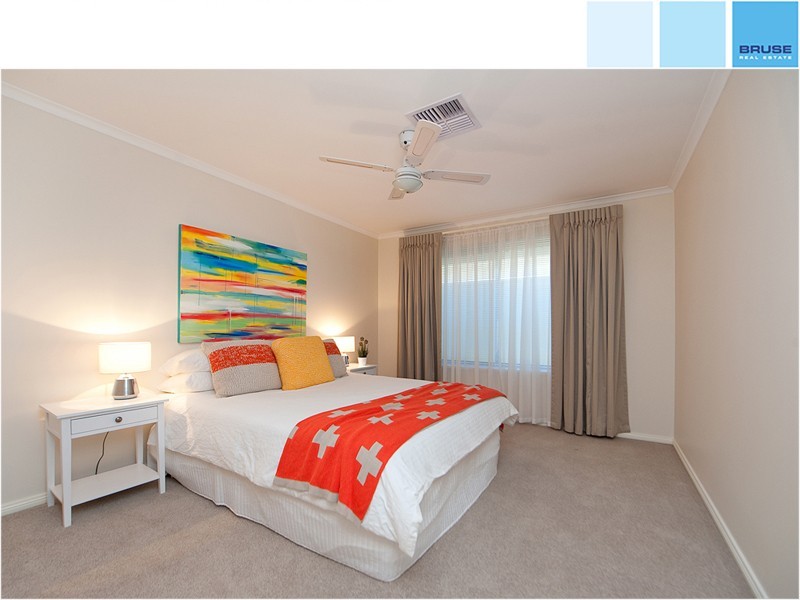 18 Birnie Avenue, Kensington Park SA 5068