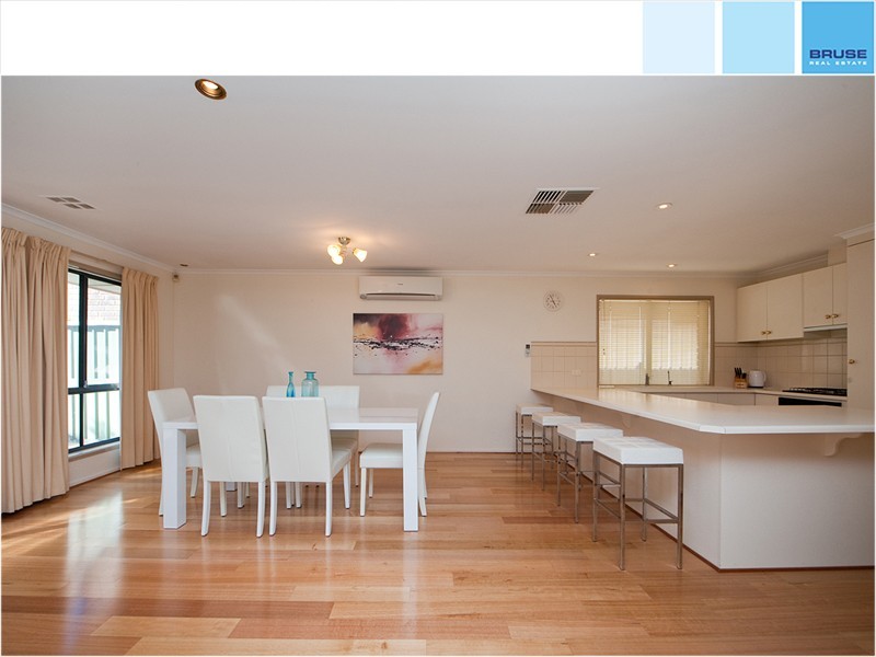 7 Ayles Court, Greenwith SA 5125